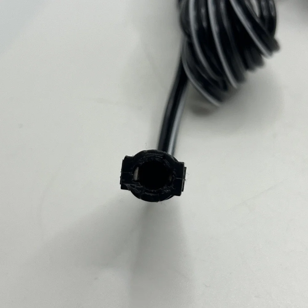 1989 Radio Shack‎ Archer 12V Adapter # 273-1653A 12 V DC 1 Amp Power Supply
